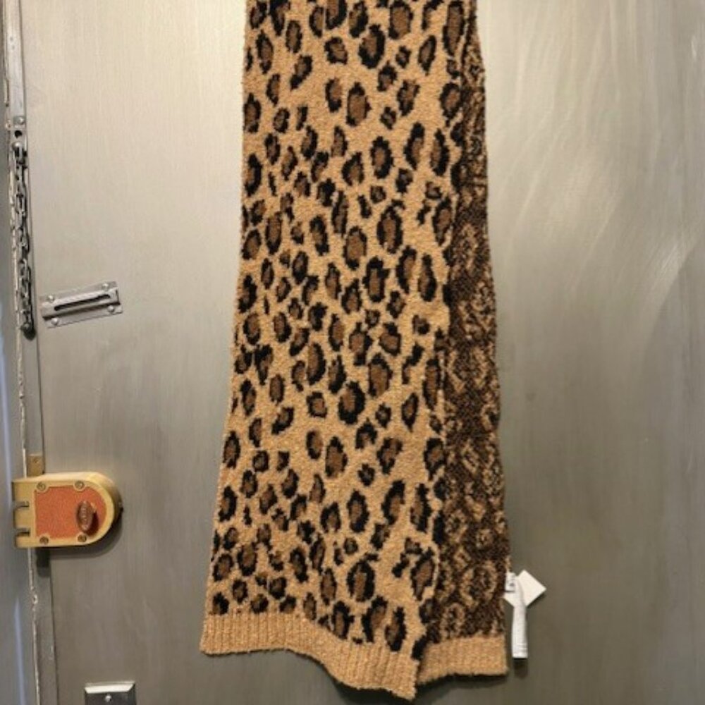 Retro Leopard Print Oblong Knit Scarf - Picture 4 of 16